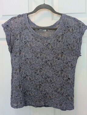 Forever 21 Lilac Sheer Lace Top